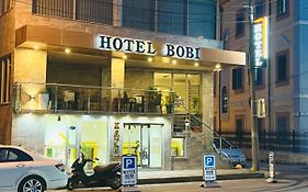 Bobi Hotel